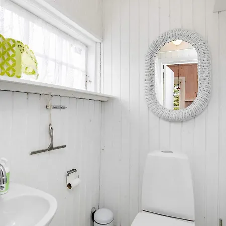 4 Person In Tatil Evi